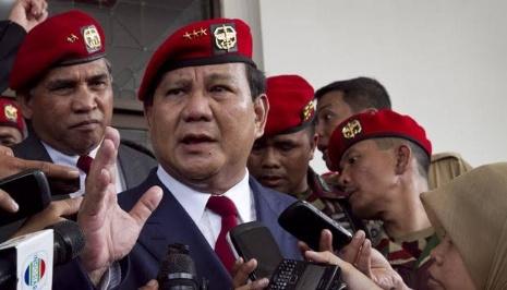 Polemik Natuna-China: TNI Siaga Tempur, Prabowo Santai