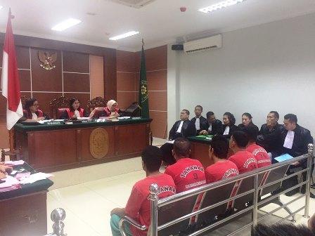 Luar Biasa, 6 Pengacara Dampingi Satu Terdakwa Pembunuhan Roni Hasibuan
