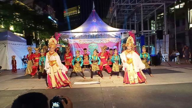 Tarian Melayu Karimun Hentak Kuala Lumpur