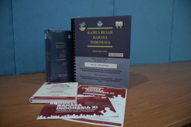Kemendikbud Luncurkan Kamus Bahasa Indonesia Braille Pertama