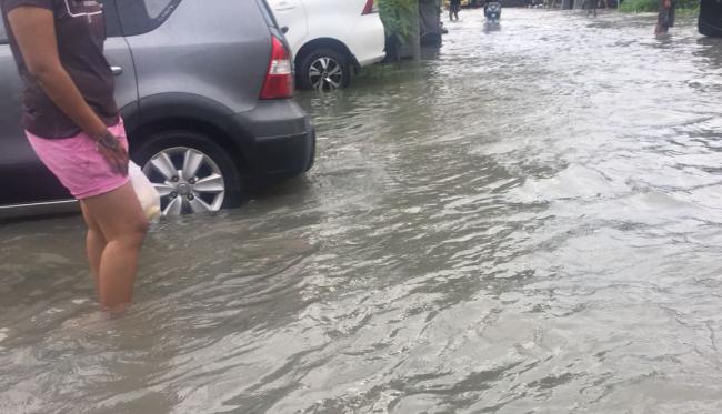 Pemko Batam Kerahkan 6 Excavator Atasi Masalah Banjir di Sagulung 