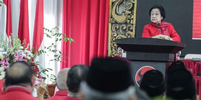 Megawati Heran Masih Banyak Pihak Minta Jokowi Mundur