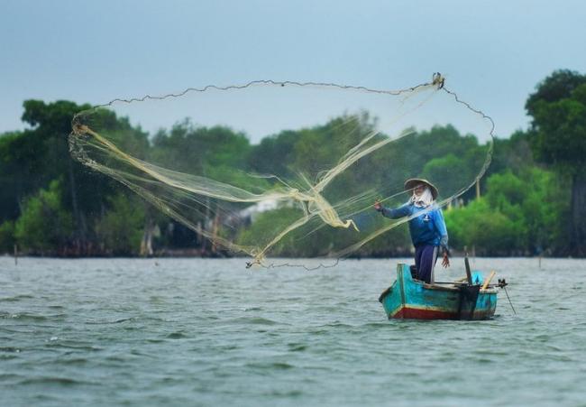 Ribuan Nelayan Lingga Tercover BPJS Ketenagakerjaan di Kepemimpinan Awe-Nizar