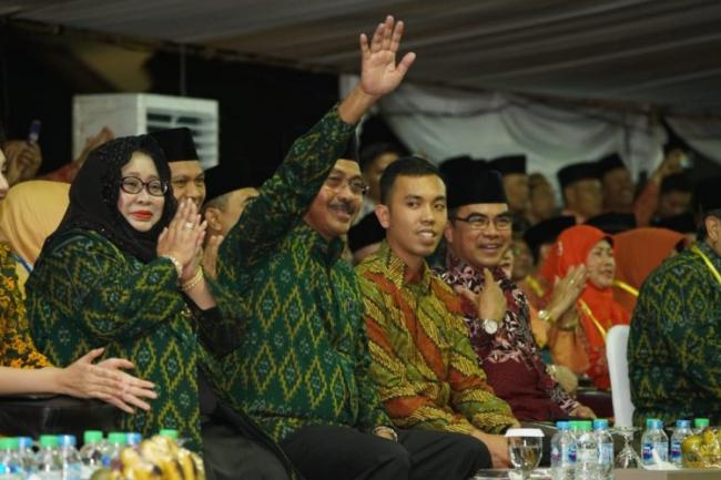 Melekatkan Kebersamaan, Menguatkan Persatuan