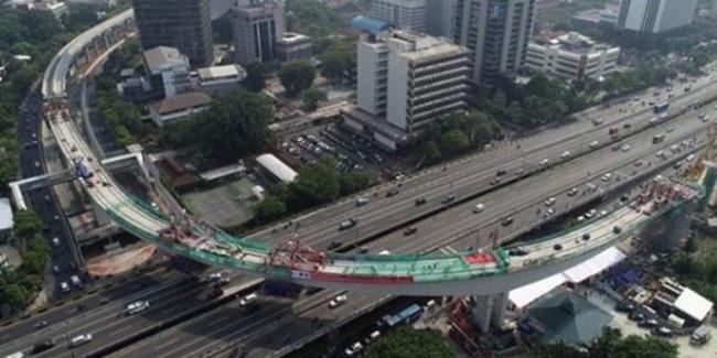 Sosok Arvilla Delitriana, Insinyur yang Bikin Jembatan Melengkung LRT di Jakarta