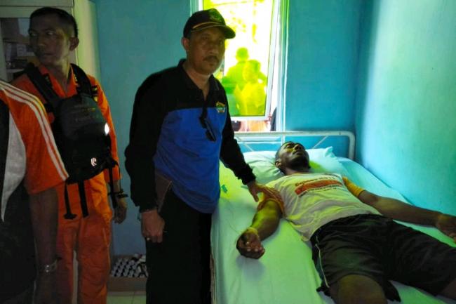 Sebelum Ditemukan, Dua Warga Lingga Terapung di Atas Jeriken Hampir 21 Jam