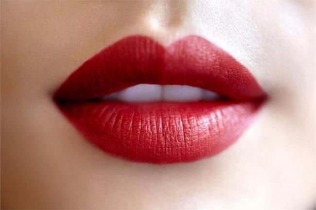 Cek Kepribadian Kamu Melalui Bibir