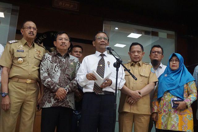 Pemerintah Larang Salat Id Berjamaah di Masjid dan Lapangan