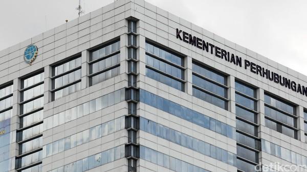 Banyak Pesawat Batal Terbang, Kemenhub Ingatkan Maskapai Soal Refund