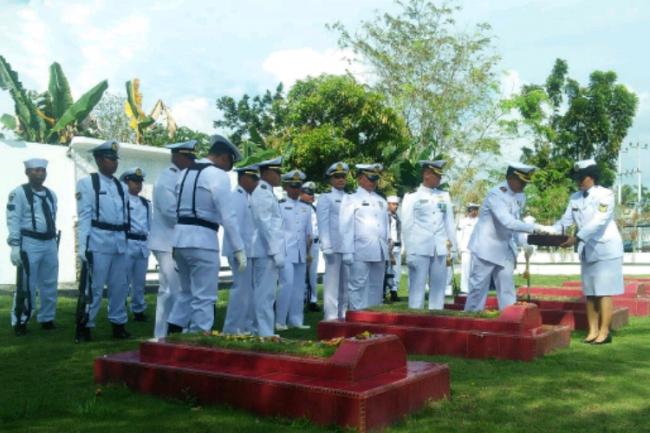 Sederhananya Lanal Dabo Peringati HUT ke-73 TNI AL 