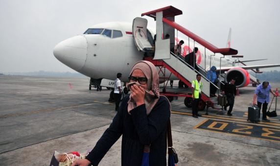 Ini Kebijakan Maskapai untuk Penumpang yang Gagal Berangkat Karena Kabut Asap