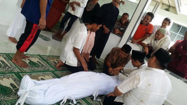 Dijadikan "Jenazah",  Preman Rutan Menangis