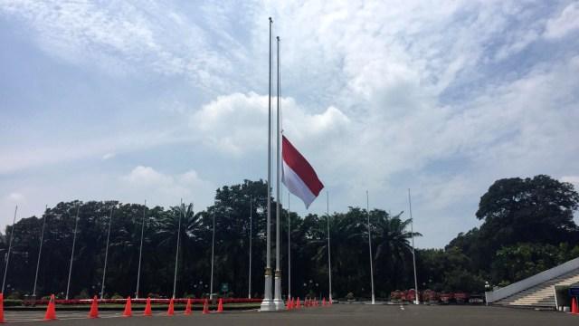 Adik Taufik Kiemas Meninggal, DPR Pasang Bendera Setengah Tiang