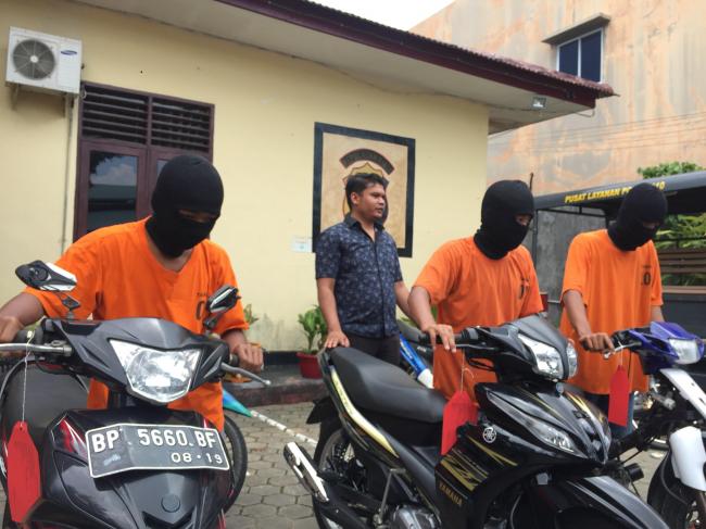 Alamak, Tiga Pelajar Ini Mencuri 5 Motor untuk Balapan Liar
