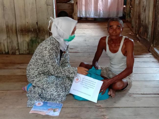 IBI Lingga Bagi Ratusan Paket Sembako untuk Warga Kurang Mampu