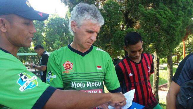 Persija Condong Pilih Ivan Kolev, Kontrak Segera Diteken