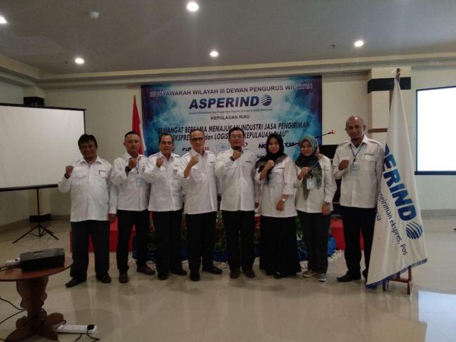 Wilia Octadina Jabat Ketua Asperindo Kepri