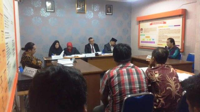 Dokumen DKPP Ungkap Alasan Pemecatan Anggota Bawaslu Batam