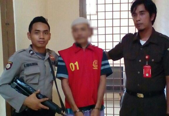 Sidang Perdana, Terdakwa Pembunuhan Istri Ini Merasa Kesepian di Natuna