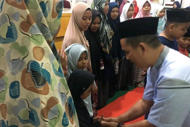 BRK Bagi Kebahagian Muharam Bersama Anak Panti