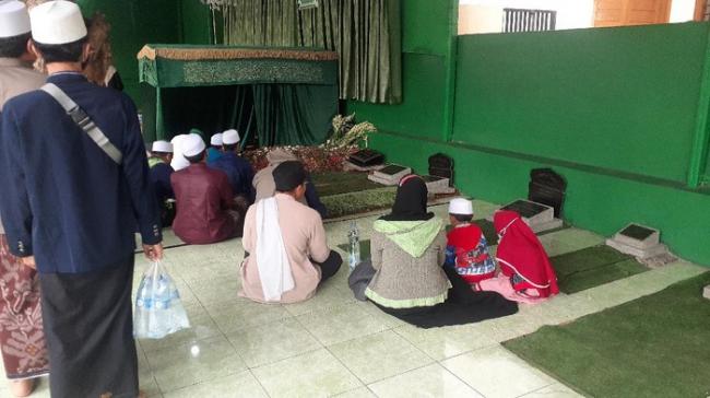 Makam Habib Ali Didatangi Peziarah, Ini Langkah Pengelola Cegah Kerumunan