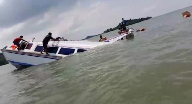 Kapal Tenggelam di Karimun SB Tenggiri 4, Semua Awak Dipastikan Selamat