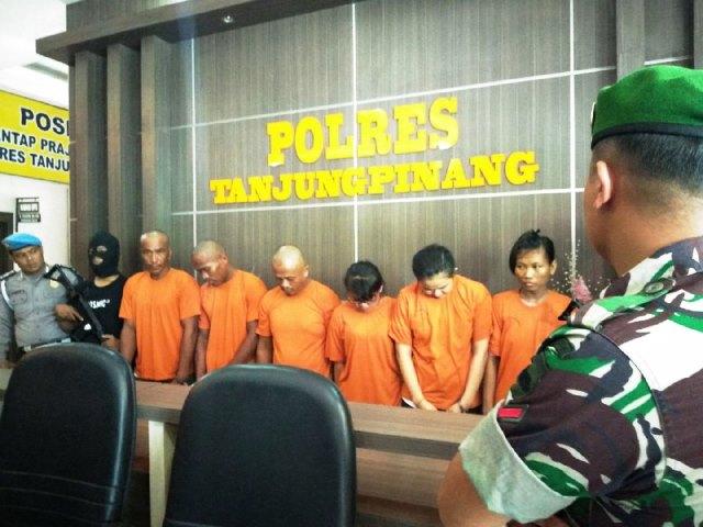 Asyik Nyabu, Tiga Pasangan Ini Digerebek Anggota Kodim