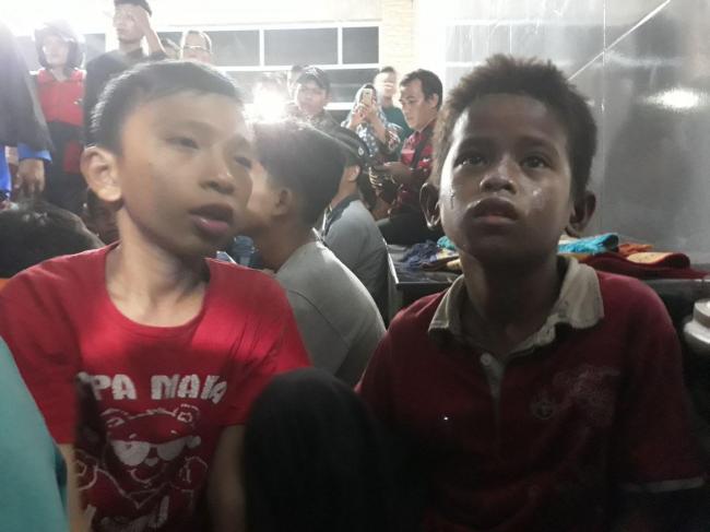 Hidung dan Pipi Rival Melepuh Terkena Percikan Api 