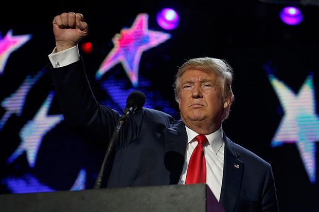Trump Tepati Janji Soal 3 Juta Imigran Ilegal: Usir atau Penjarakan Mereka!  