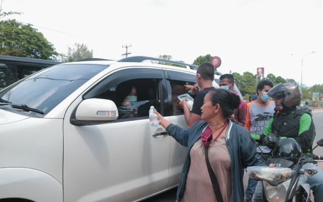 Aksi Empati Yonif Raider Khusus 136/Tuah Sakti saat Pandemi Covid-19