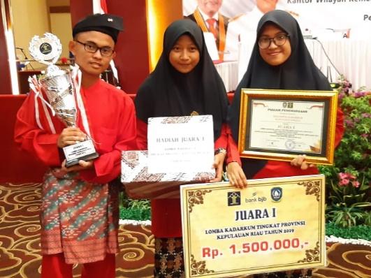 Lingga Juara Pertama Lomba Keluarga Sadar Hukum Tingkat Provinsi