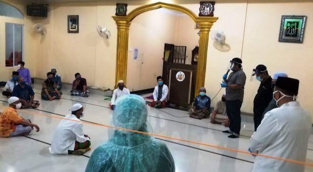 Empat Masjid di Zona Merah Bengkong Masih Gelar Kegiatan Ibadah