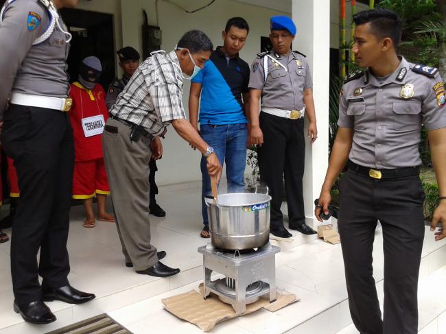 Wah, Polisi di Batam Masak 900 Gram Sabu di Air Mendidih, Ini Penampakannya