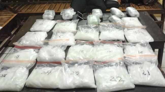 Ratusan Gram Sabu Diselundupkan dalam Permen Wafer Cokelat dari Batam