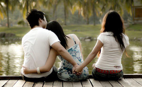 Kekasih Selingkuh? Perhatikan 5 Tanda Ini 