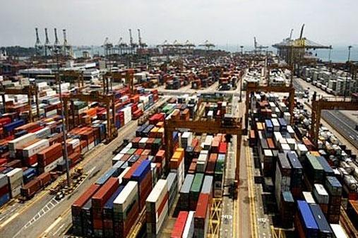 Jokowi Stop 500 Komoditi Impor