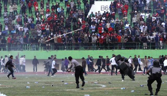 Suporter Rusuh, Laga Persija vs Persebaya Batal