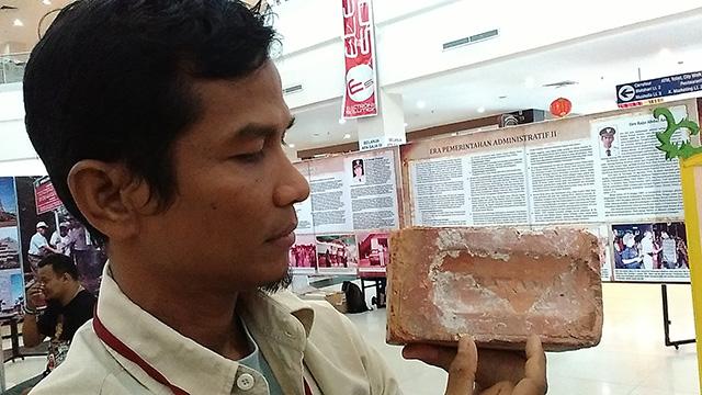 Ini Batu Bata Produksi Batam Pada Zaman Raja Haji Kelana Tahun 1898