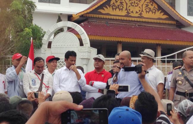  Surat Sakti Dewan Keluar, Massa Taksi Pangkalan Bubar 