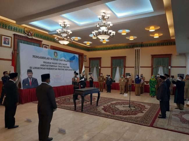 Yusmanedi Resmi Jabat Dirut RSUP Raja Ahmad Thabib