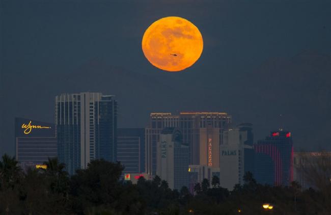 Jangan Lewatkan Supermoon Terbesar di Tanggal 19 Februari 2019