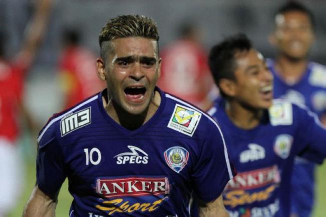 Meski Sudah Gaek, Gonzales Pencetak Gol Terbanyak Piala Presiden