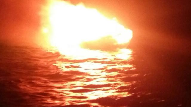  Patroli Bea Cukai Diserang Penyelundup, Dilempar Bom Molotov di Tengah Laut!