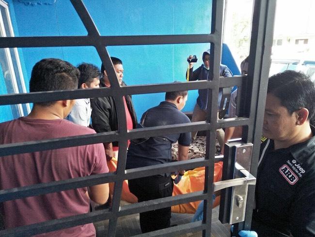 Ada Pecahan Gelas di Dalam Rumah Ibu Muda yang Tewas Terikat