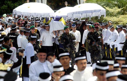 Terkenang Pangeran Tunku Abdul Jalil, Curhat Sultan Johor Ini Menguras Air Mata