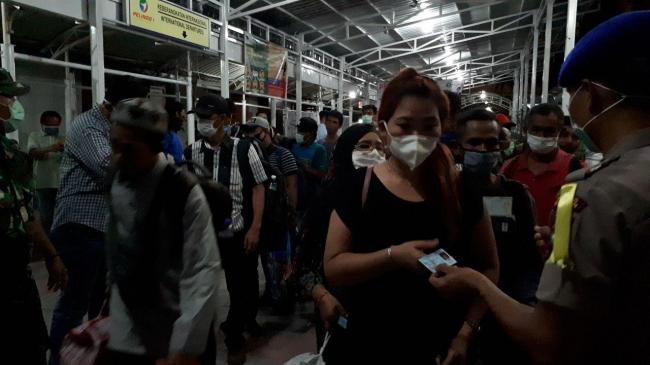 Ratusan WNI yang Pulang ke Indonesia Diminta Lakukan Karantina Mandiri