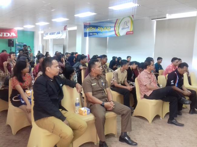 Sosialisasi Safety Riding Sasar Remaja dan Pemuda