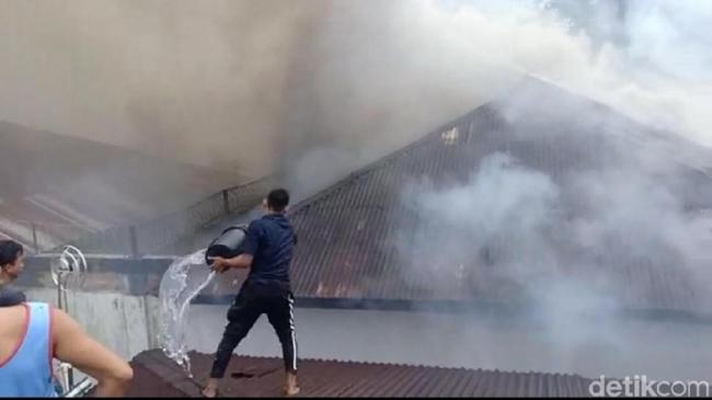 LP Biaro Sumbar Terbakar