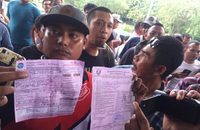 Ratusan Taksi Online Ditahan, Dishub Batam Dilaporkan ke DPR RI