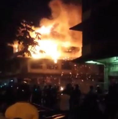 [VIDEO] Begini Dahsyatnya Kebakaran Pasar Tos 3000 Batam
